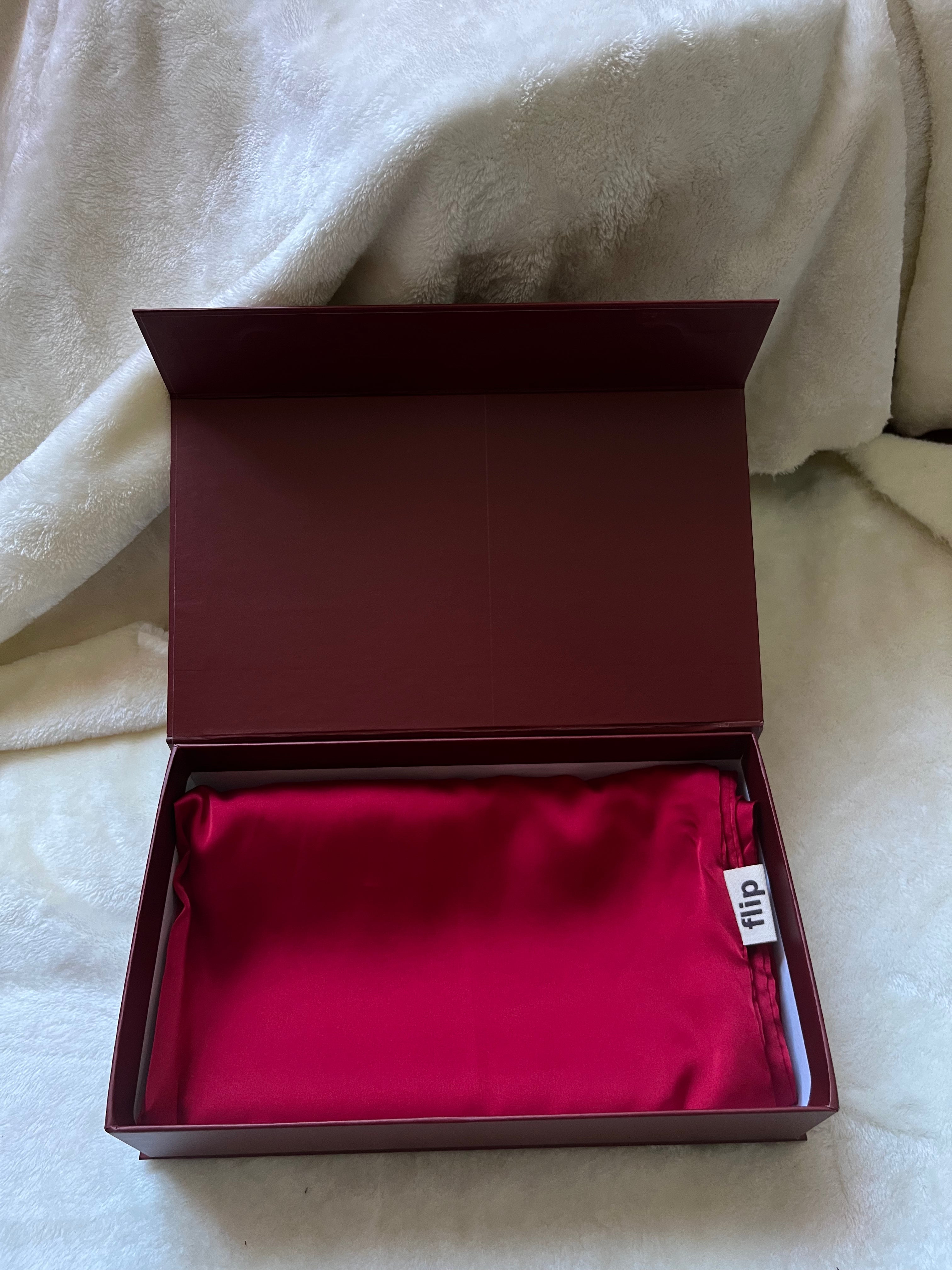 Dut İpek Bordo Premium Yastık Kılıfı